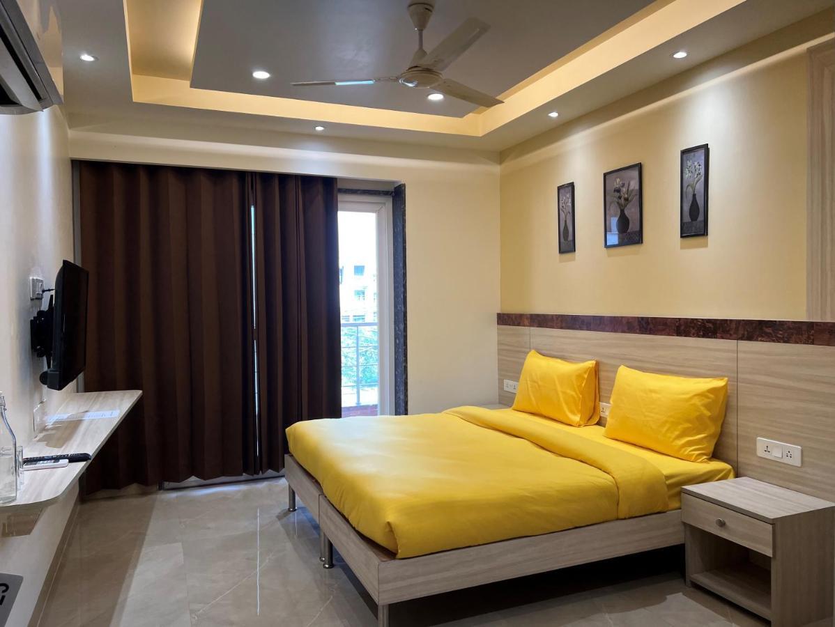 Windchime 853 Hotel Gurgaon Bagian luar foto