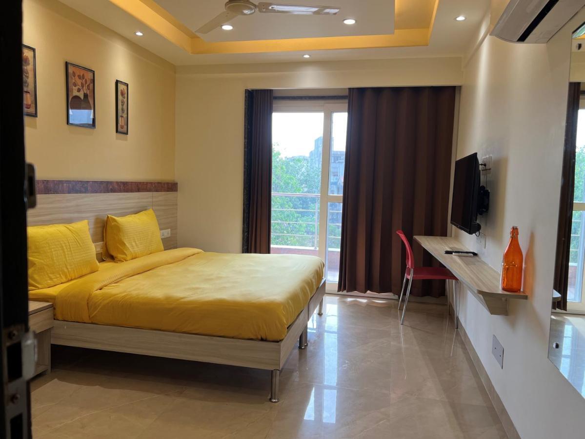 Windchime 853 Hotel Gurgaon Bagian luar foto